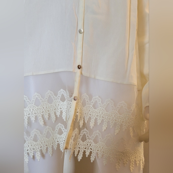 XL FORGOTTEN GRACE LACE TUNIC - Picture 8 of 8